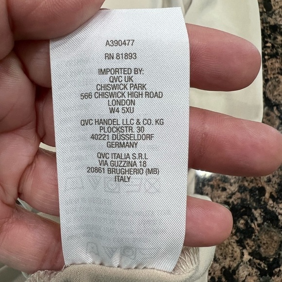 Susan Graver Modern Essentials Tunic Long Sleeve Top Size XS Beige - Picture 4 of 6